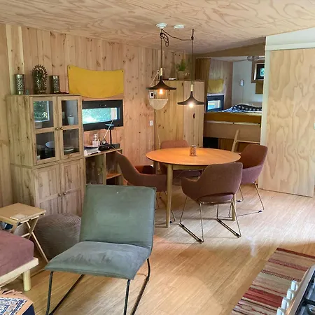 Natuurhuisje Govinda Holiday home *